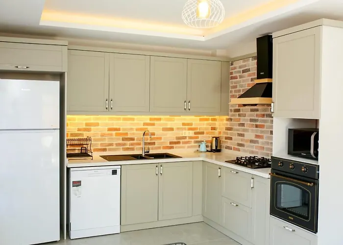 Dalyan Central 4 Bedroom Ensuite Private Villa With Swimming Pool