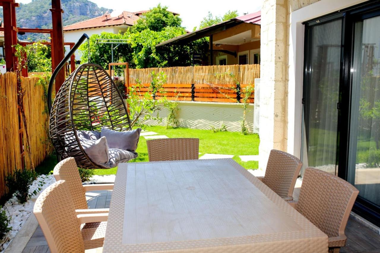 4 Bedroom Ensuite Private With Swimming Pool *